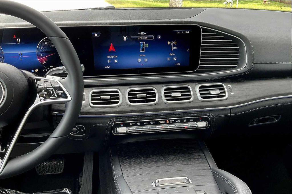 new 2025 Mercedes-Benz GLE 350 car, priced at $73,880