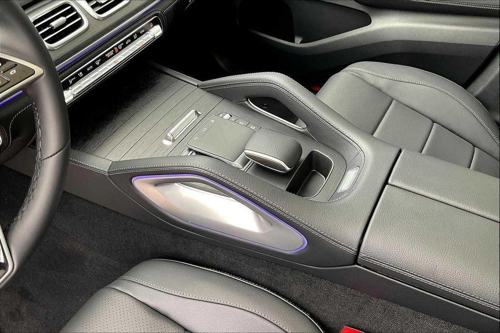 new 2025 Mercedes-Benz GLE 350 car, priced at $73,880