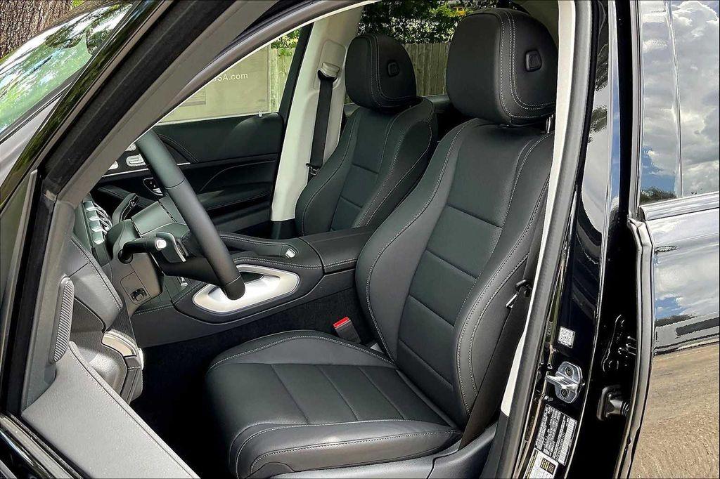 new 2025 Mercedes-Benz GLE 350 car, priced at $73,880