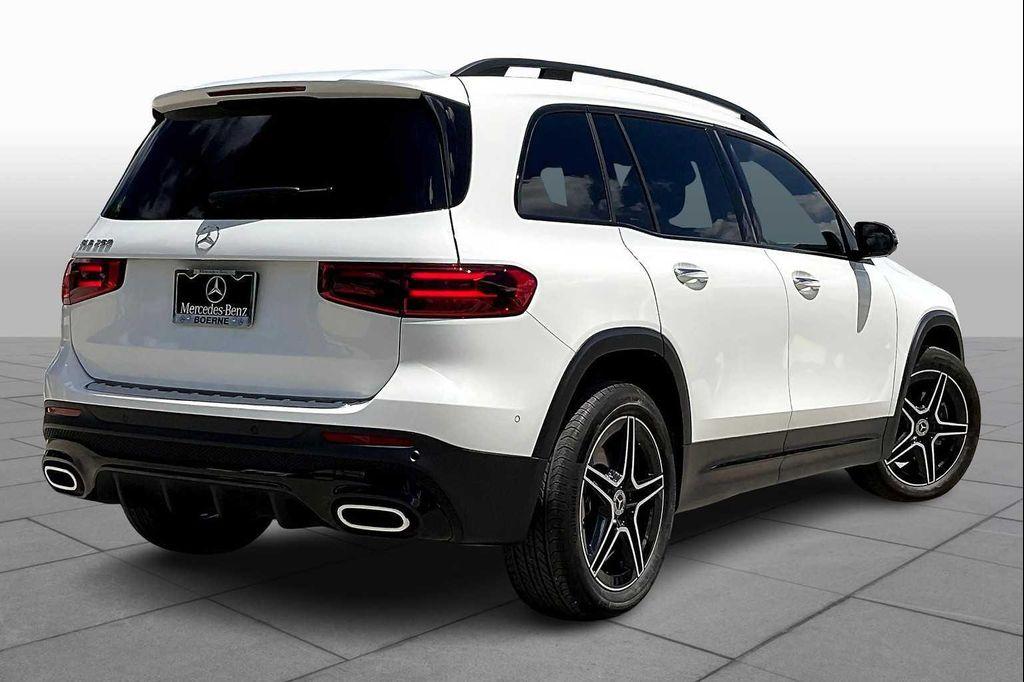 used 2025 Mercedes-Benz GLB 250 car, priced at $39,455