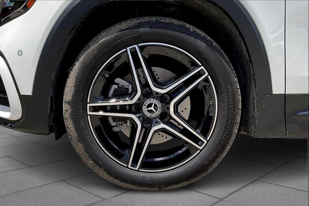 used 2025 Mercedes-Benz GLB 250 car, priced at $39,455