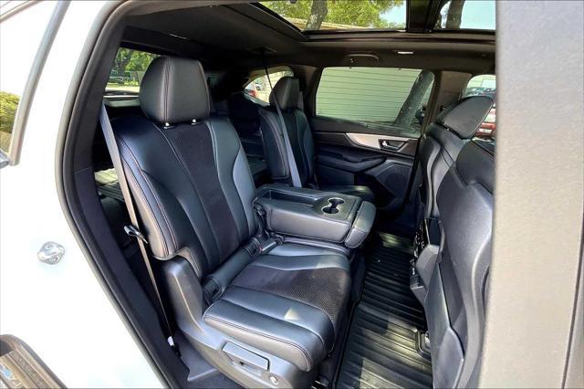used 2023 Acura MDX car, priced at $45,887