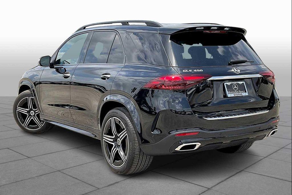 new 2025 Mercedes-Benz GLE 450 car, priced at $80,000