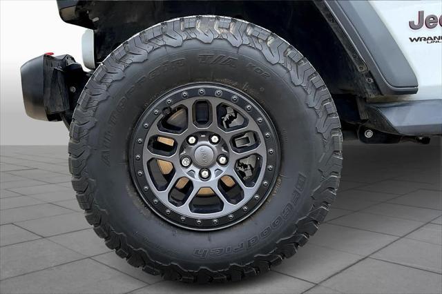 used 2021 Jeep Wrangler Unlimited car, priced at $37,122