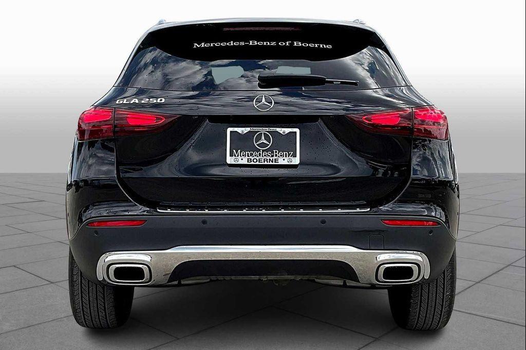used 2025 Mercedes-Benz GLA 250 car, priced at $38,777