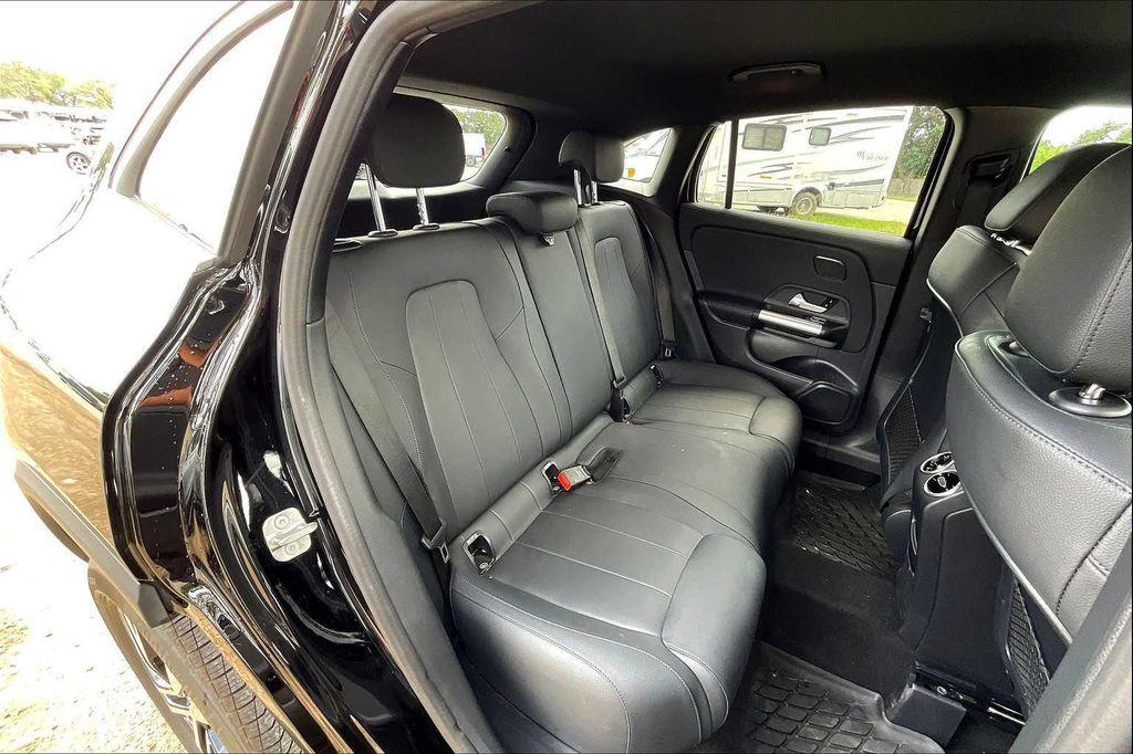 used 2025 Mercedes-Benz GLA 250 car, priced at $38,777