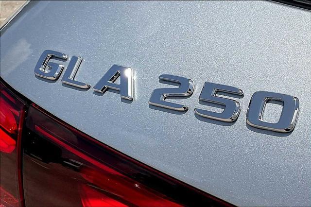 new 2025 Mercedes-Benz GLA 250 car, priced at $51,180