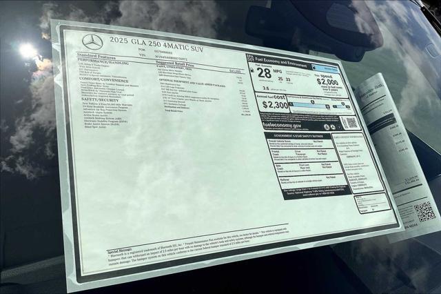 new 2025 Mercedes-Benz GLA 250 car, priced at $51,180