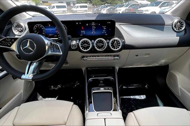 new 2025 Mercedes-Benz GLA 250 car, priced at $51,180