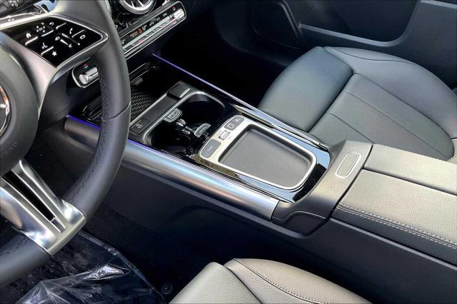 new 2025 Mercedes-Benz GLA 250 car, priced at $44,345