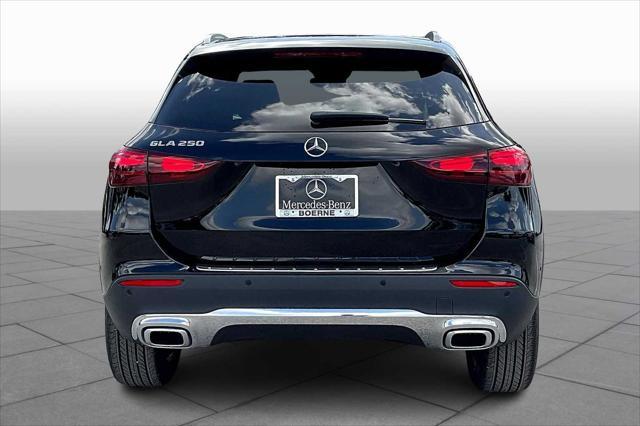 new 2025 Mercedes-Benz GLA 250 car, priced at $44,345