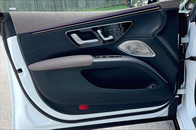 new 2024 Mercedes-Benz EQS 450 car, priced at $114,045