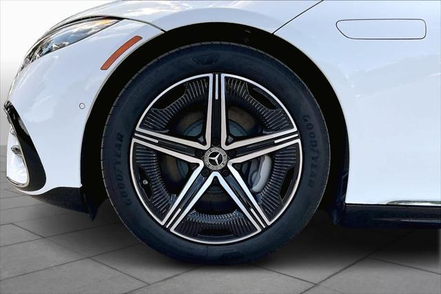 new 2024 Mercedes-Benz EQS 450 car, priced at $114,045