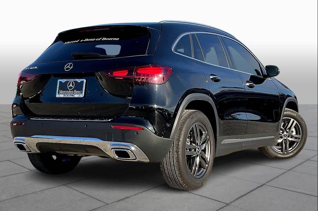 used 2025 Mercedes-Benz GLA 250 car, priced at $38,555