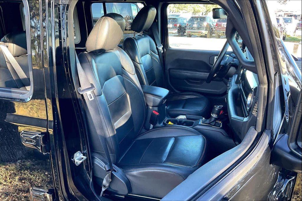 used 2021 Jeep Wrangler Unlimited car, priced at $29,720