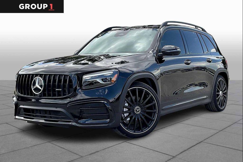 new 2025 Mercedes-Benz AMG GLB 35 car, priced at $69,740