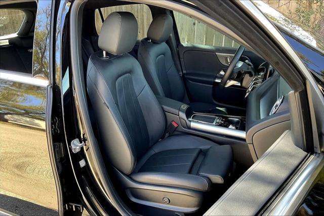 used 2025 Mercedes-Benz GLA 250 car, priced at $39,958