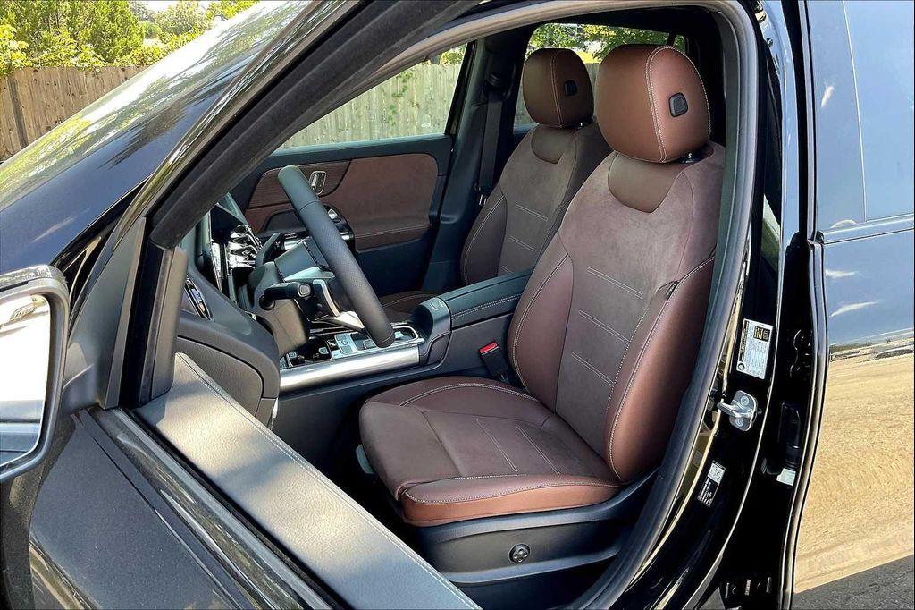 new 2026 Mercedes-Benz GLA 250 car, priced at $49,755