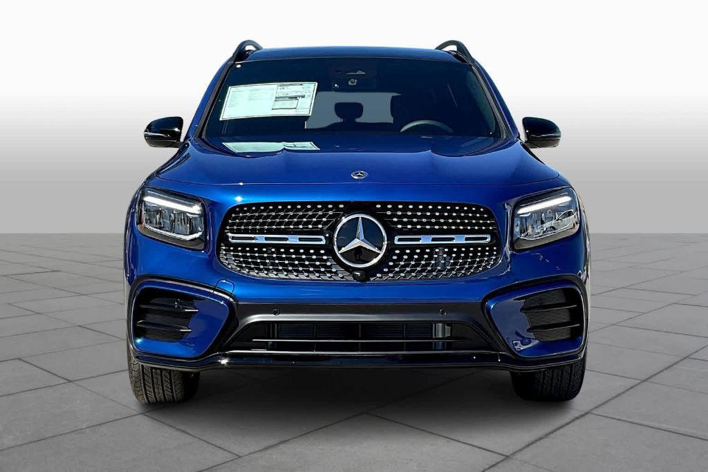 new 2024 Mercedes-Benz GLB 250 car, priced at $53,950