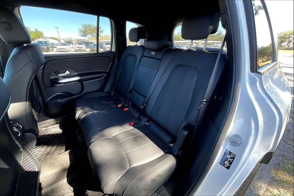 used 2023 Mercedes-Benz GLB 250 car, priced at $30,777