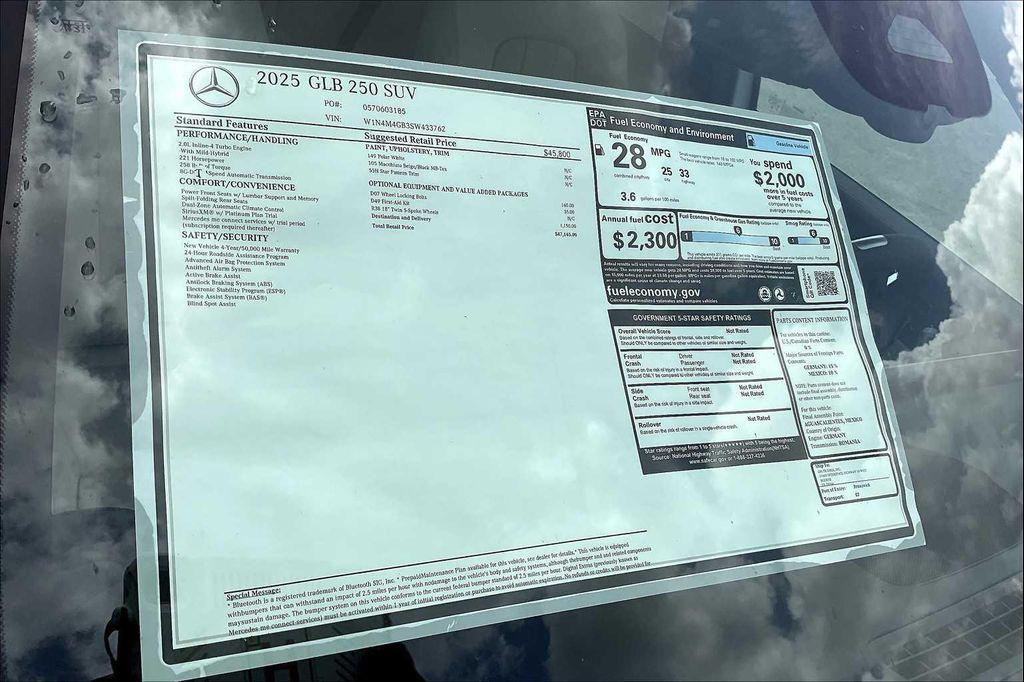 new 2025 Mercedes-Benz GLB 250 car, priced at $47,145