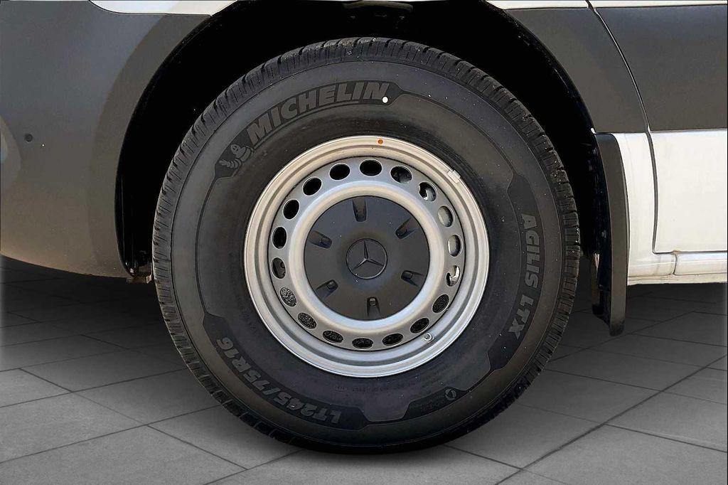 new 2024 Mercedes-Benz Sprinter 2500 car, priced at $68,656