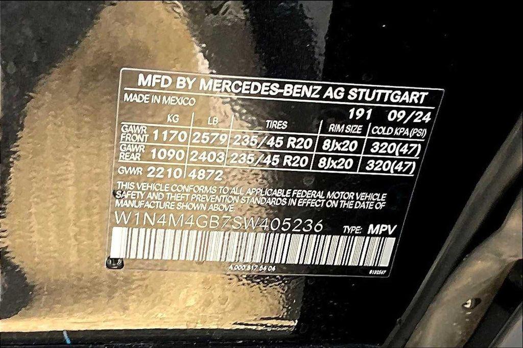 new 2025 Mercedes-Benz GLB 250 car, priced at $54,765