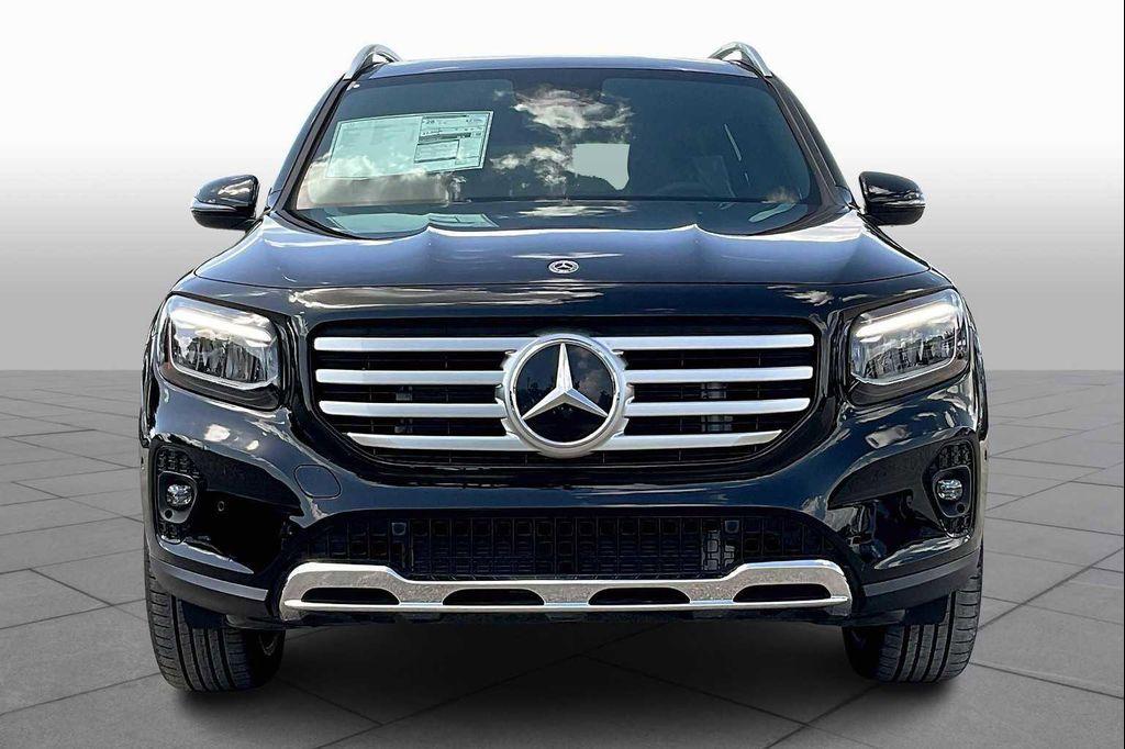 new 2025 Mercedes-Benz GLB 250 car, priced at $54,765