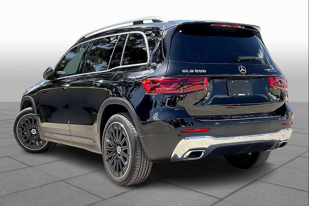 new 2025 Mercedes-Benz GLB 250 car, priced at $54,765