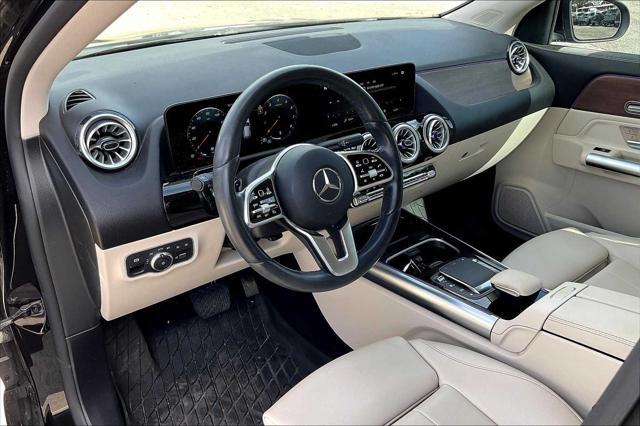 used 2023 Mercedes-Benz GLA 250 car, priced at $32,444