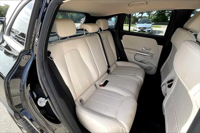 used 2023 Mercedes-Benz GLA 250 car, priced at $32,444