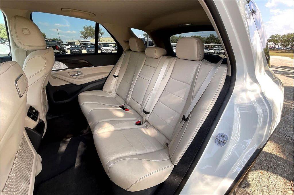 used 2020 Mercedes-Benz GLE 350 car, priced at $35,996