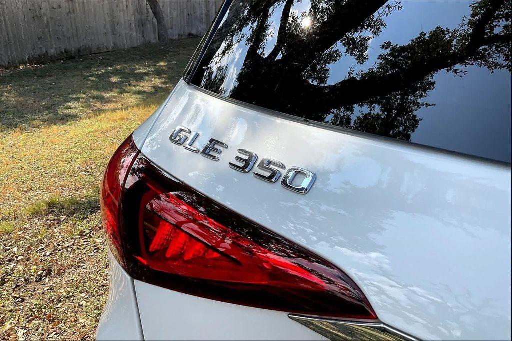 used 2020 Mercedes-Benz GLE 350 car, priced at $35,996