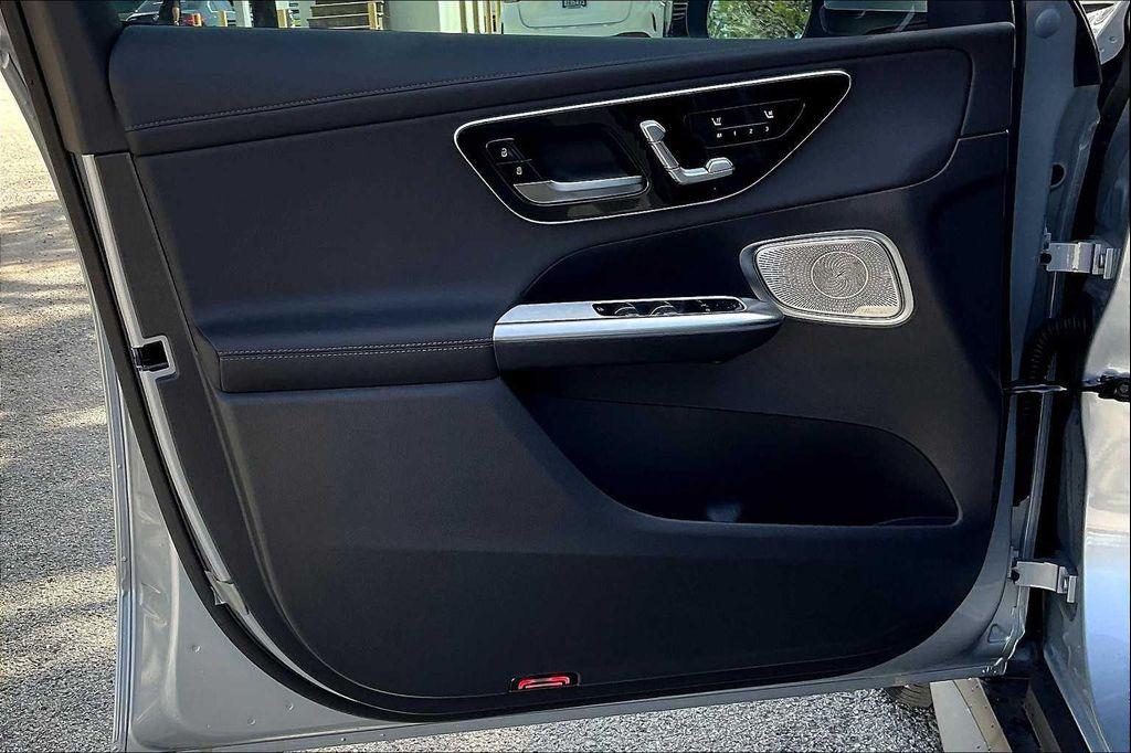 new 2025 Mercedes-Benz GLC 350e car, priced at $71,210