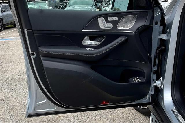 new 2025 Mercedes-Benz GLE 450e car, priced at $82,270