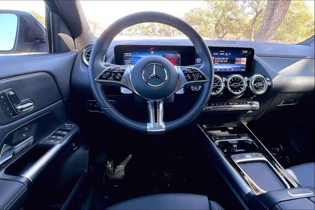 used 2025 Mercedes-Benz GLA 250 car, priced at $36,782