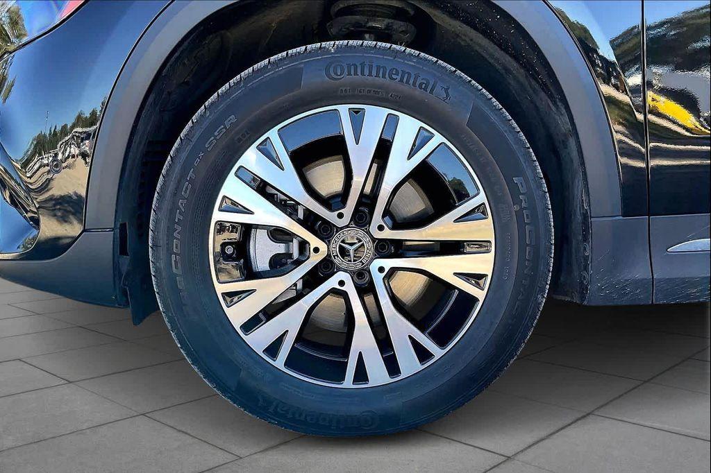 used 2025 Mercedes-Benz GLA 250 car, priced at $36,782