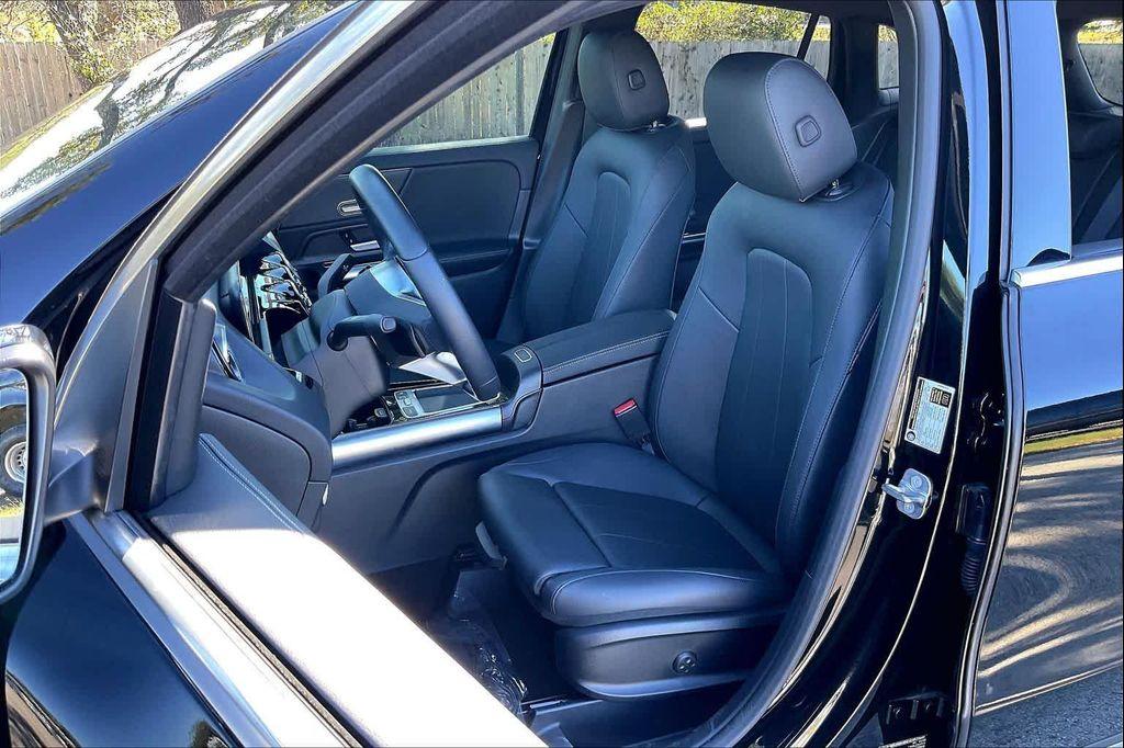 used 2025 Mercedes-Benz GLA 250 car, priced at $36,782