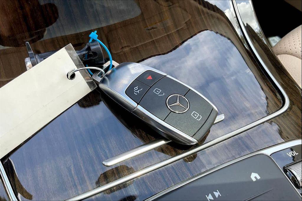 used 2021 Mercedes-Benz GLC 300 car, priced at $24,938