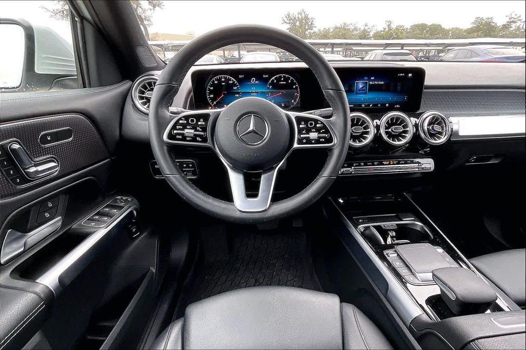 used 2022 Mercedes-Benz GLB 250 car, priced at $31,018