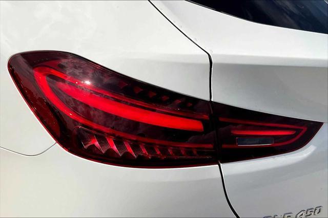 new 2025 Mercedes-Benz GLE 450 car, priced at $92,620
