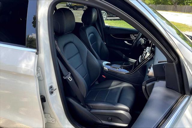 used 2022 Mercedes-Benz GLC 300 car, priced at $27,884