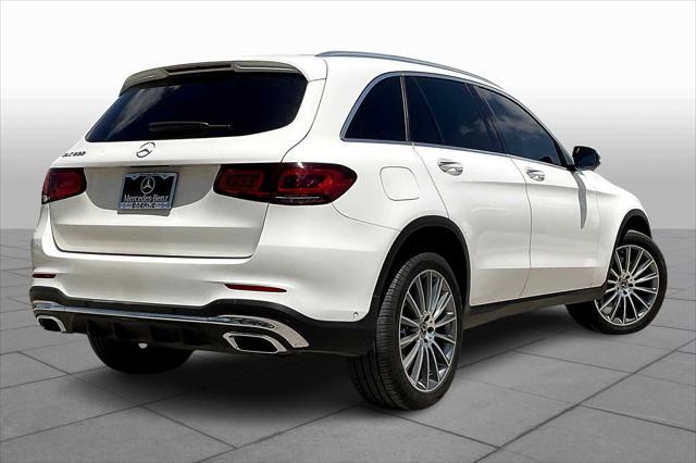 used 2022 Mercedes-Benz GLC 300 car, priced at $27,884