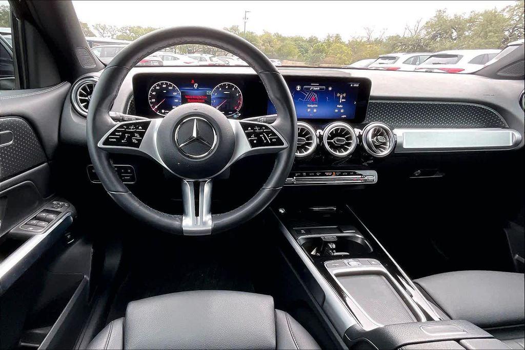 used 2025 Mercedes-Benz GLB 250 car, priced at $40,877