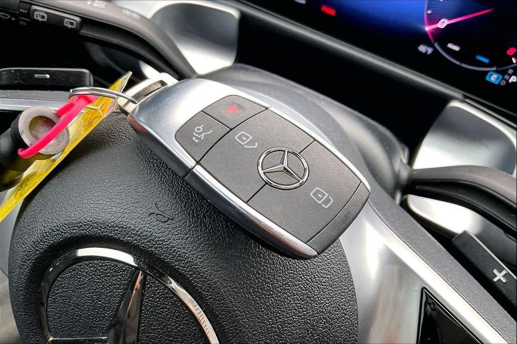 used 2025 Mercedes-Benz GLB 250 car, priced at $40,877