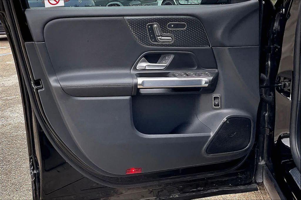 used 2025 Mercedes-Benz GLB 250 car, priced at $40,877