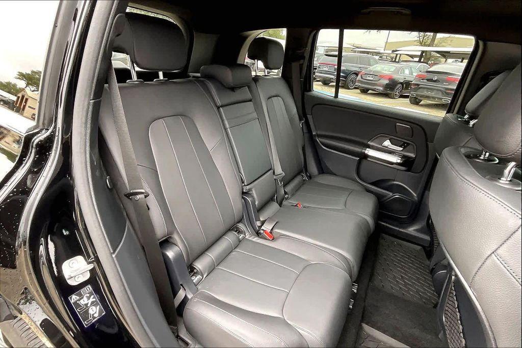 used 2025 Mercedes-Benz GLB 250 car, priced at $40,877