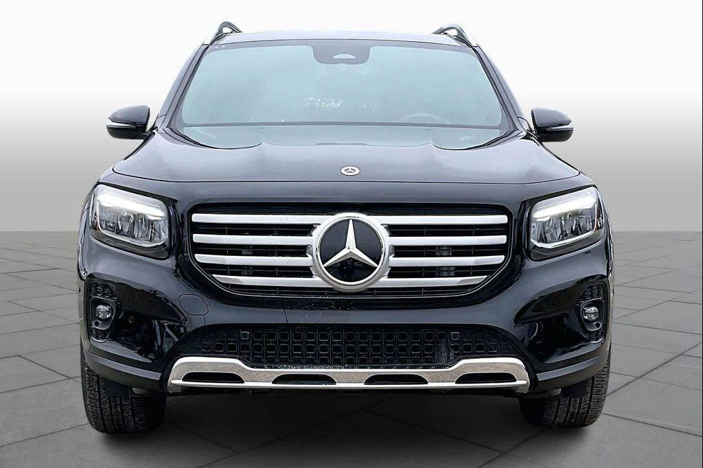 used 2025 Mercedes-Benz GLB 250 car, priced at $40,877