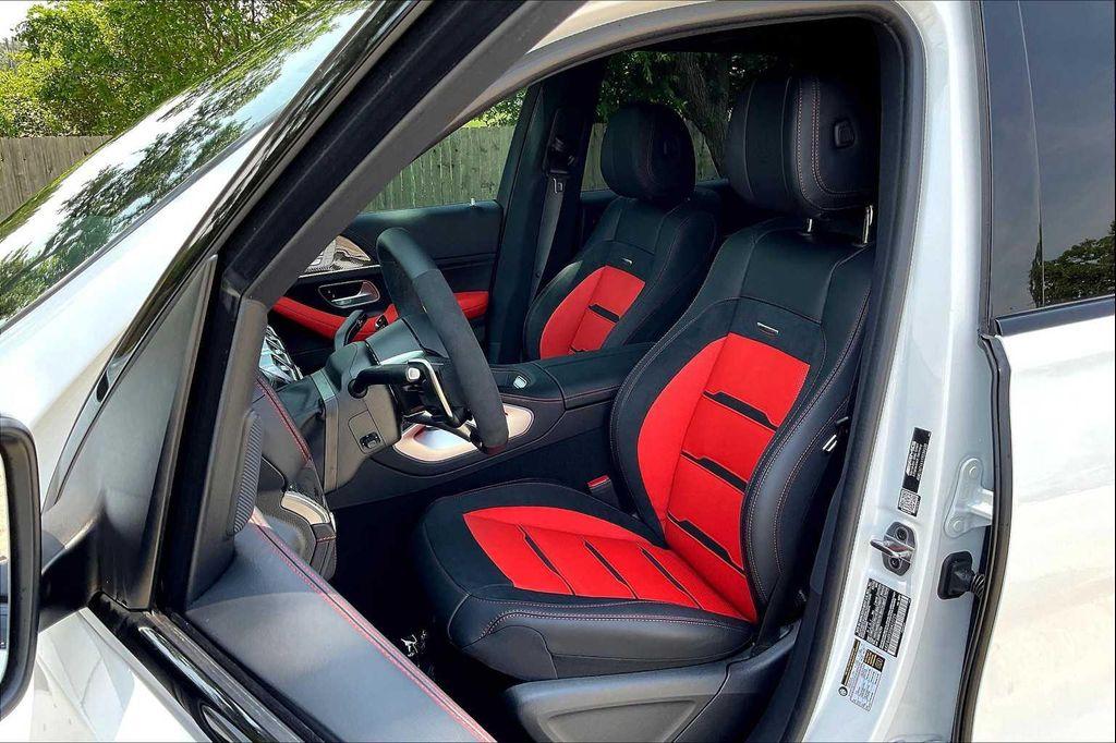 new 2025 Mercedes-Benz AMG GLE 53 car, priced at $106,865