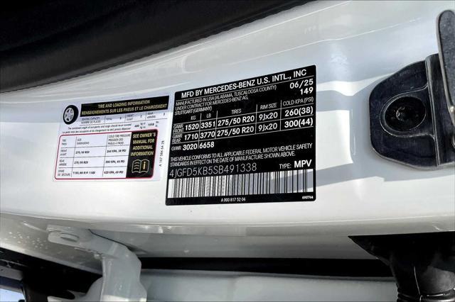 new 2025 Mercedes-Benz GLE 450 car, priced at $84,130